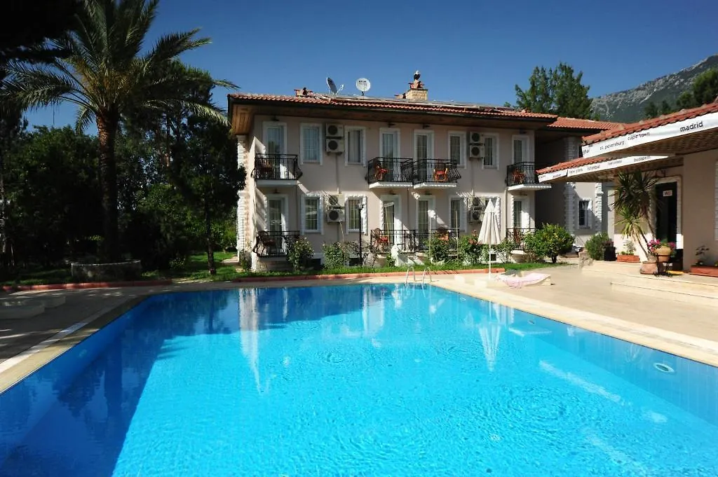 Vento Hotel Ολουντενίζ