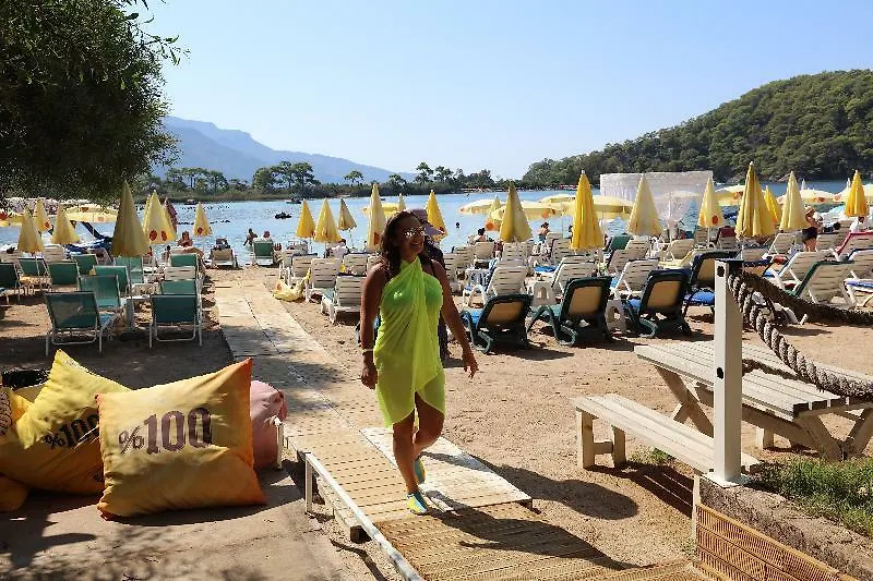 Vento Hotel Ολουντενίζ