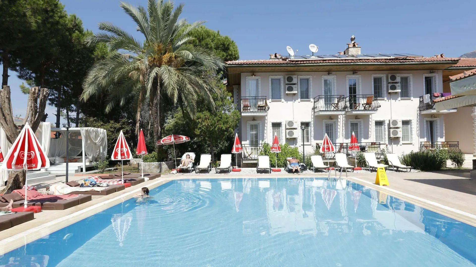 Vento Hotel Ολουντενίζ
